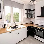 Aloha Apartment