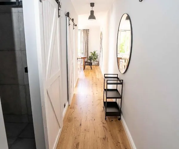 Aloha Apartment